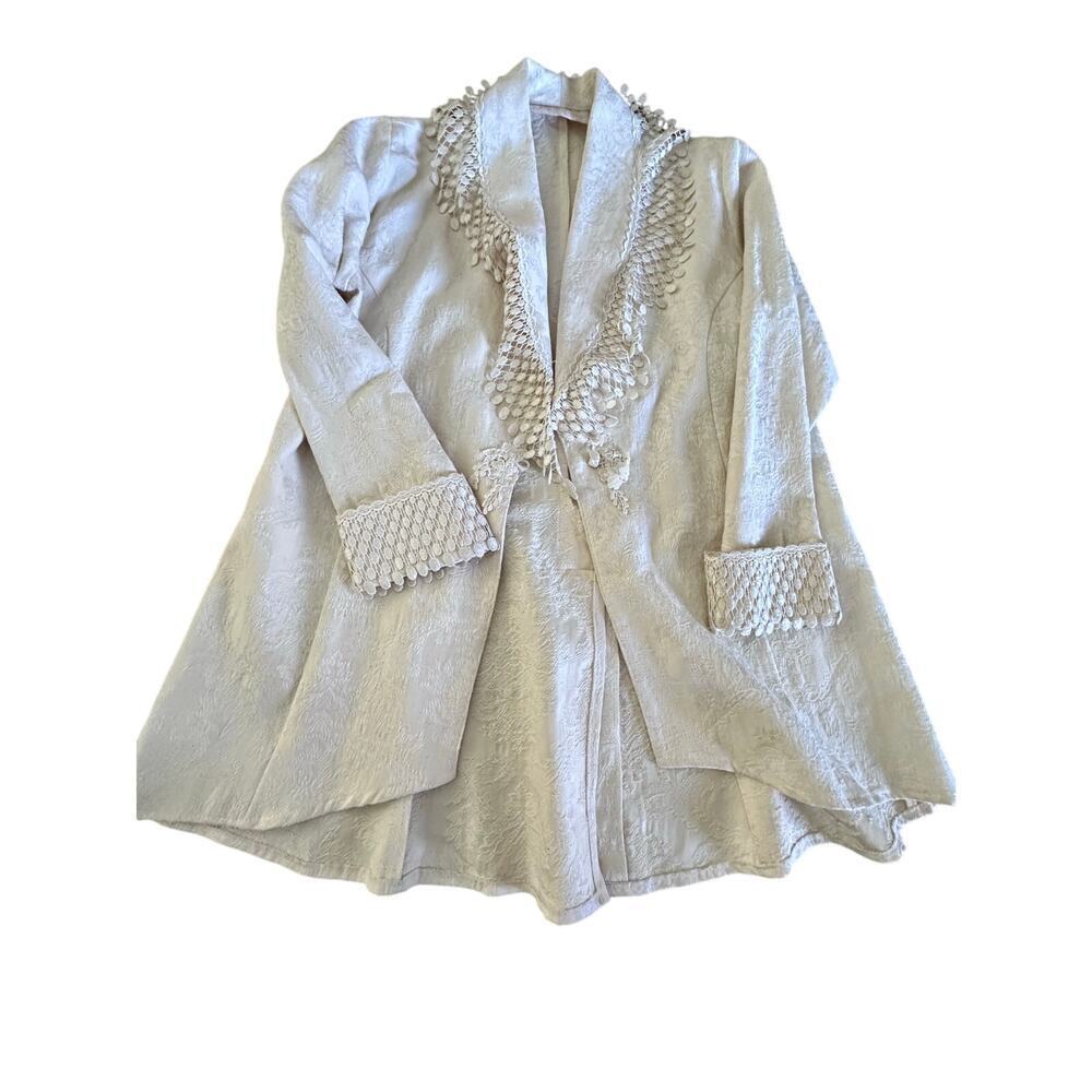 Courtney Rhodes Women's White 100% Cotton Long Sleeve Button Lace Blouse Size 8